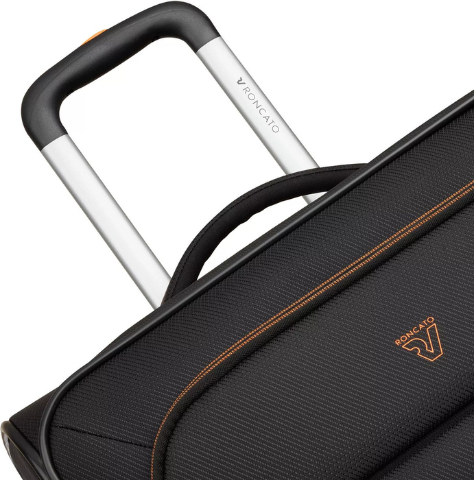 Střední cestovní kufr Roncato Flyover 65 cm - Black, fotografie 10